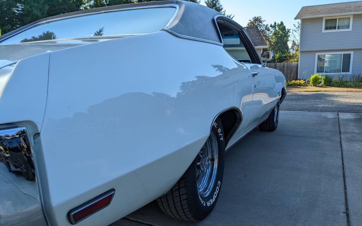 1970 Buick Gran Sport - Thumbnail 3